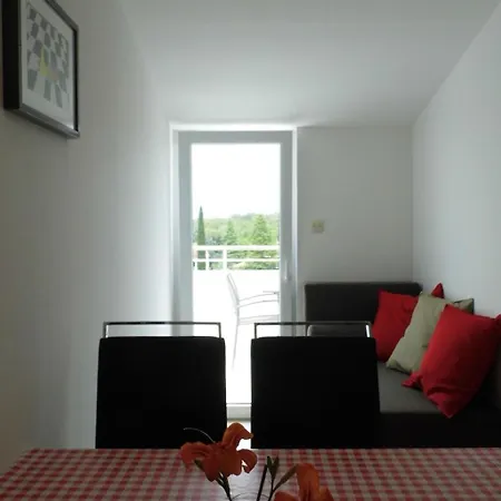 Apartment Balsic Mit Dachterrasse By Interhome Malinska